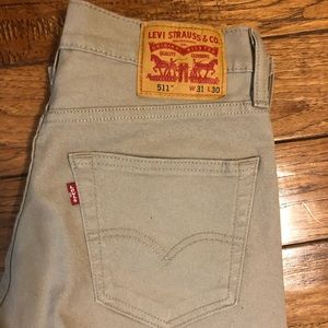 Mens NWOT 511 Levi Jeans 31 x 30